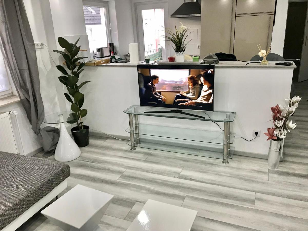 Aparts House - Balkon-wifi-kitchen Appartement Essen