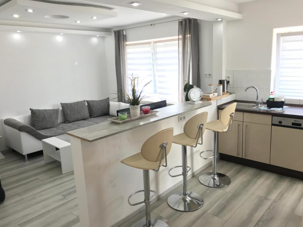 Appartement Aparts House - Balkon-wifi-kitchen